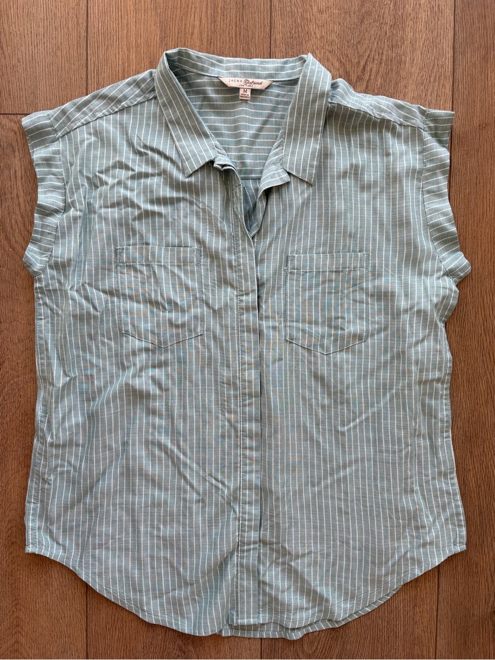 Jachs girlfriend green & White Pinstripe Button-Down Cap-Sleeve Shirt